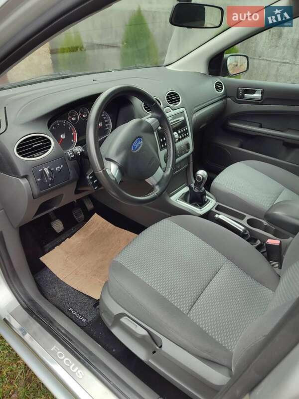 Универсал Ford Focus 2006 в Дубно фото 5 Универсал Ford Focus 2006 в Дубно