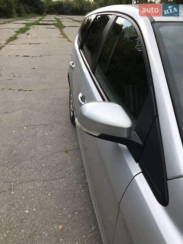 Универсал Ford Focus 2008 в Глухове