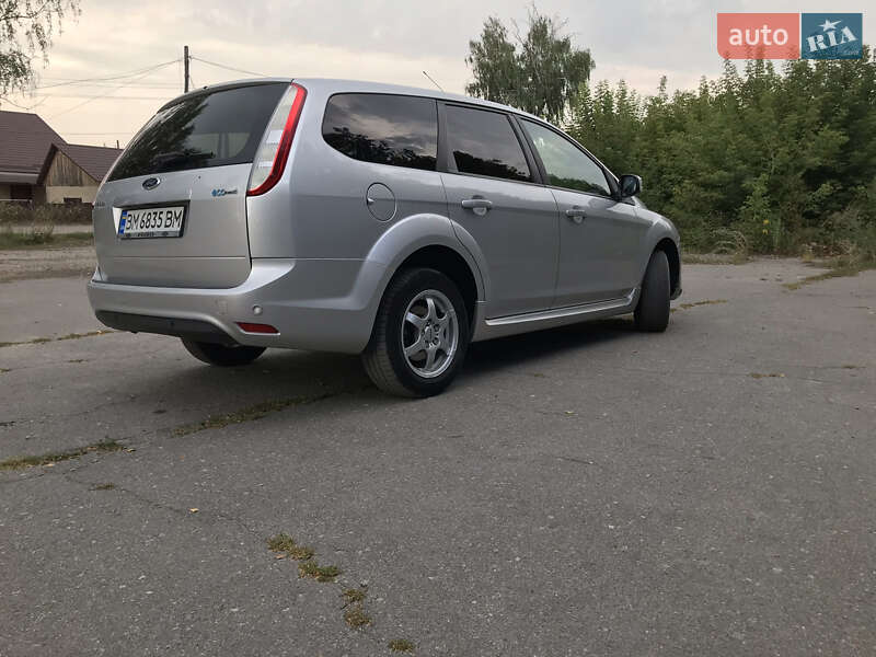 Универсал Ford Focus 2008 в Глухове