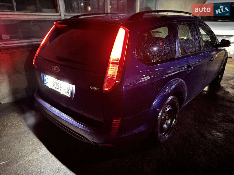 Универсал Ford Focus 2010 в Калуше