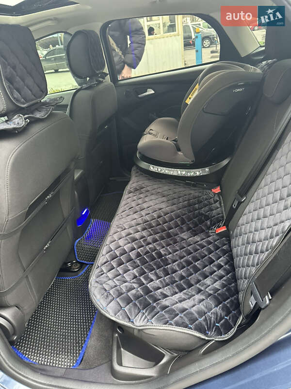 Седан Ford Focus 2017 в Кілії фото 25 Седан Ford Focus 2017 в Кілії