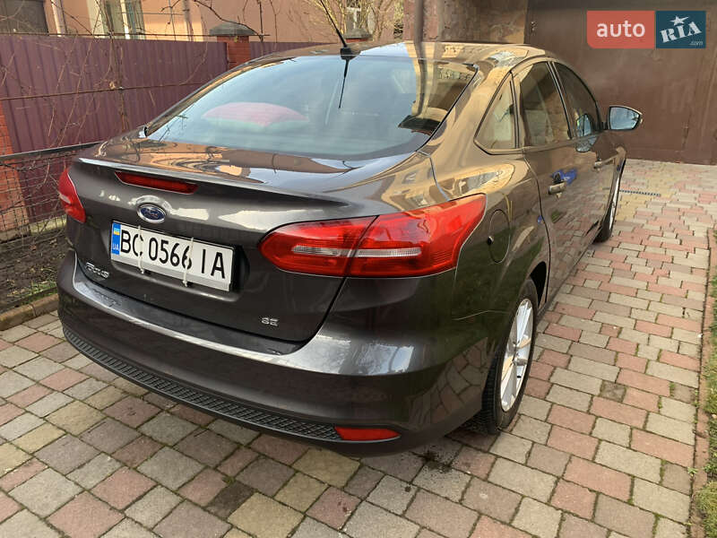 Седан Ford Focus 2015 в Львові