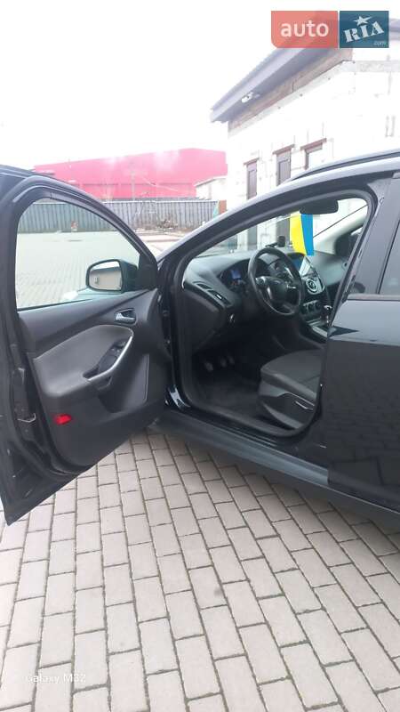 Универсал Ford Focus 2012 в Гоще