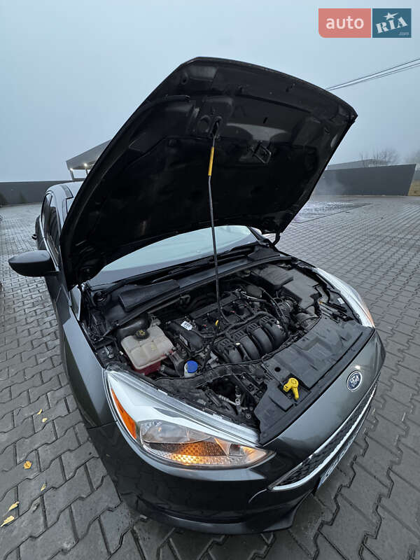 Седан Ford Focus 2014 в Вишневом
