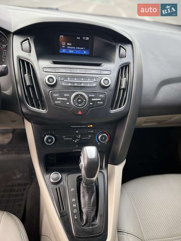Седан Ford Focus 2015 в Полтаве фото 30 Седан Ford Focus 2015 в Полтаве
