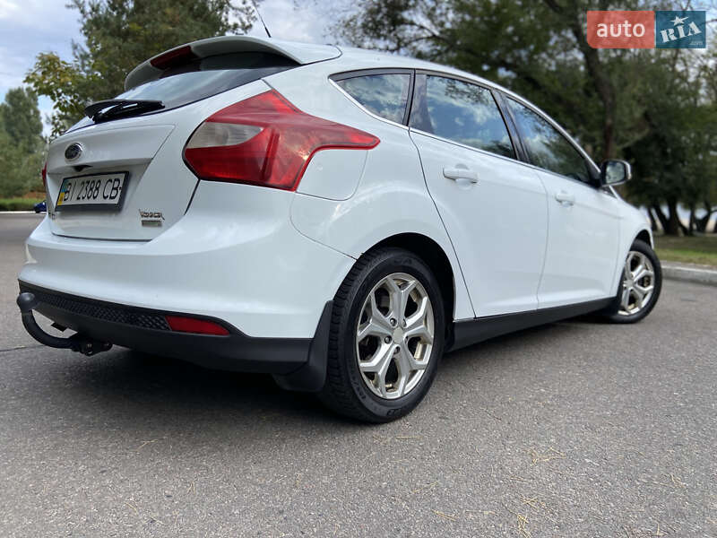 Хэтчбек Ford Focus 2013 в Кременчуге фото 5 Хэтчбек Ford Focus 2013 в Кременчуге