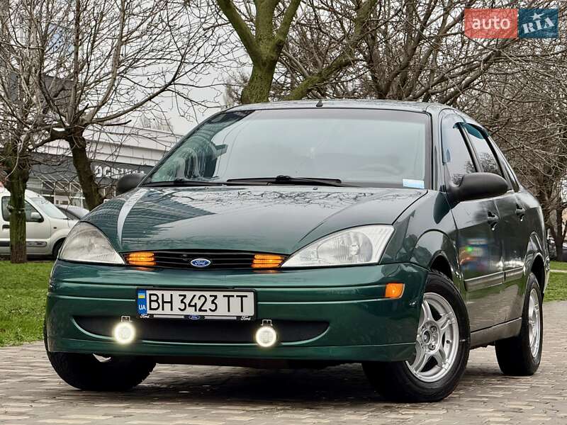 Седан Ford Focus 2001 в Одессе