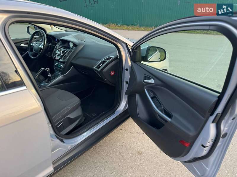 Универсал Ford Focus 2013 в Ивано-Франковске