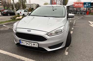 Седан Ford Focus 2017 в Петропавловской Борщаговке