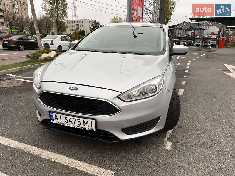 Седан Ford Focus 2017 в Петропавловской Борщаговке фото Седан Ford Focus 2017 в Петропавловской Борщаговке