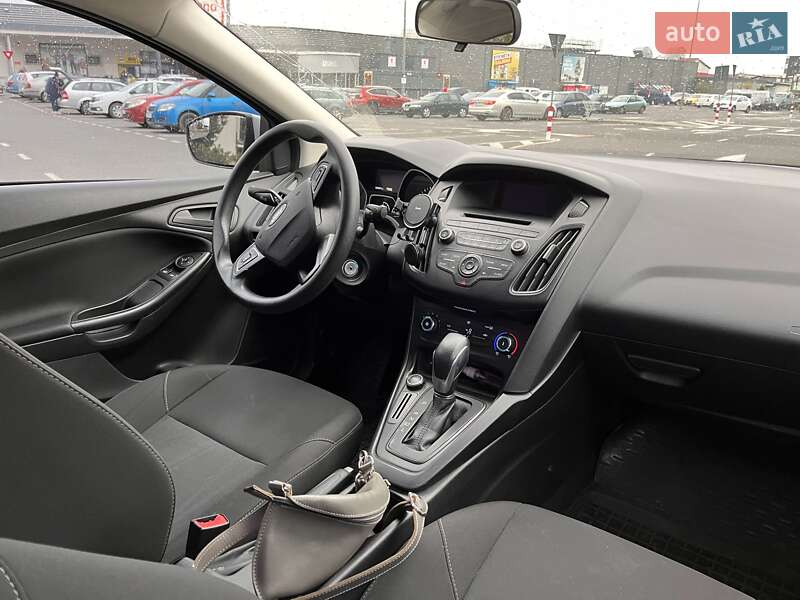 Седан Ford Focus 2017 в Петропавловской Борщаговке фото 5 Седан Ford Focus 2017 в Петропавловской Борщаговке