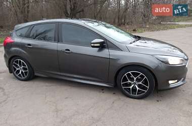 Хетчбек Ford Focus 2015 в Кривому Розі