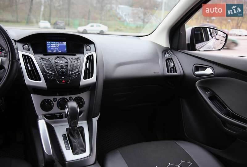 Хэтчбек Ford Focus 2013 в Харькове фото 14 Хэтчбек Ford Focus 2013 в Харькове