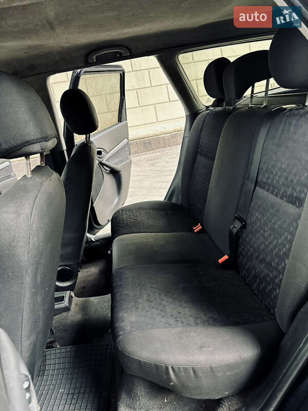 Универсал Ford Focus 2001 в Одессе фото 9 Универсал Ford Focus 2001 в Одессе