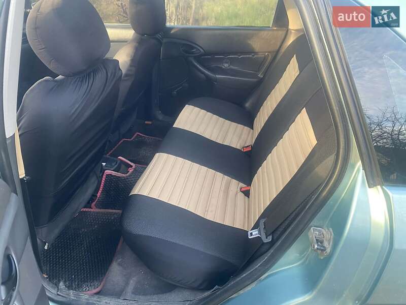 Седан Ford Focus 2001 в Коломые