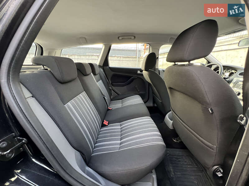 Универсал Ford Focus 2010 в Киеве фото 18 Универсал Ford Focus 2010 в Киеве