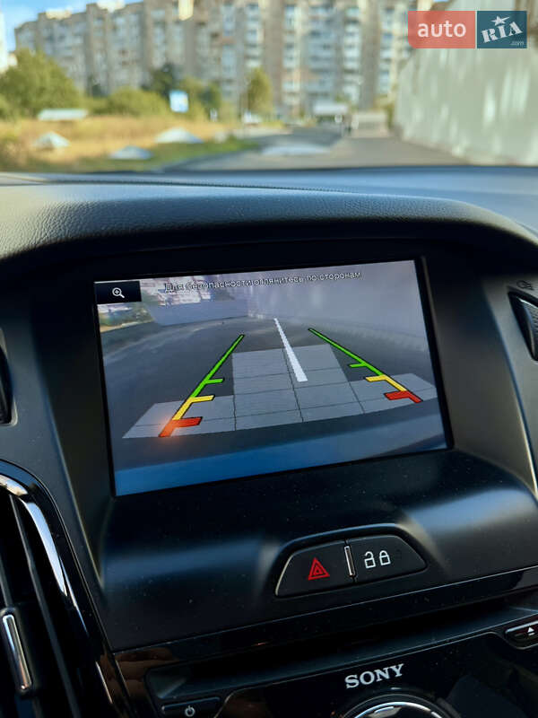 Хэтчбек Ford Focus 2013 в Киеве фото 13 Хэтчбек Ford Focus 2013 в Киеве