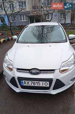 Седан Ford Focus 2014 в Лозовой
