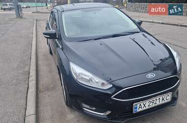 Хэтчбек Ford Focus 2015 в Харькове