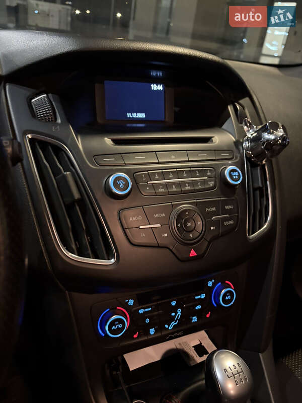 Хетчбек Ford Focus 2016 в Києві