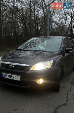 Седан Ford Focus 2008 в Сумах