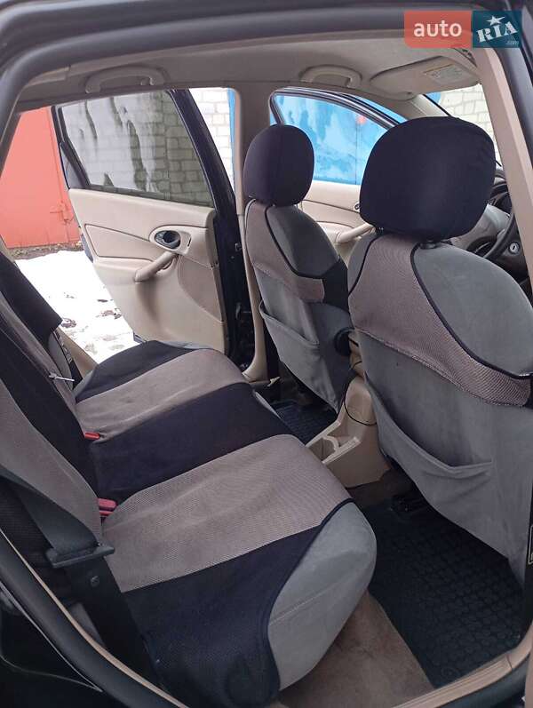 Седан Ford Focus 2003 в Краснограде фото 10 Седан Ford Focus 2003 в Краснограде