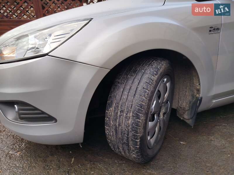 Универсал Ford Focus 2010 в Теплике