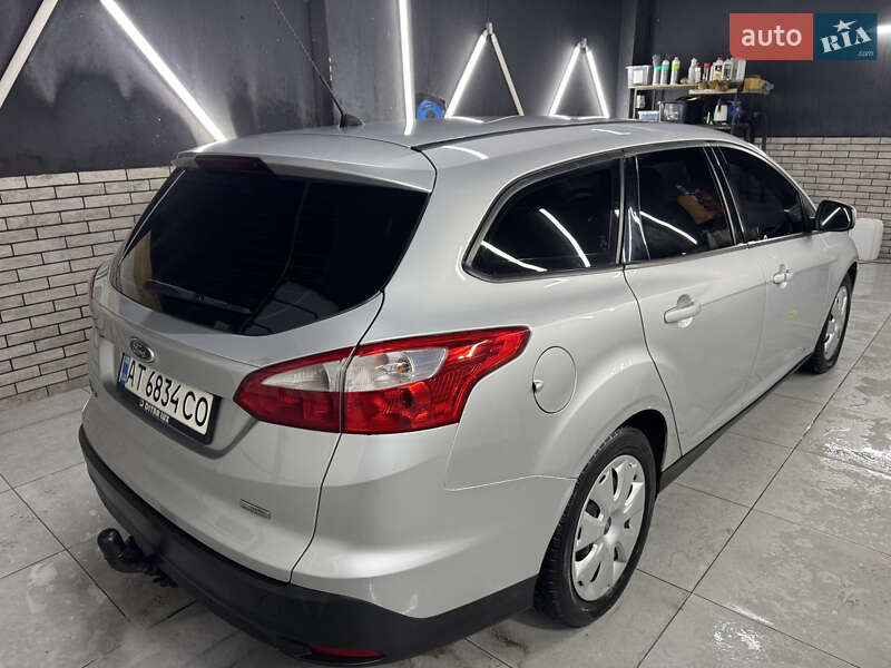 Универсал Ford Focus 2013 в Черновцах