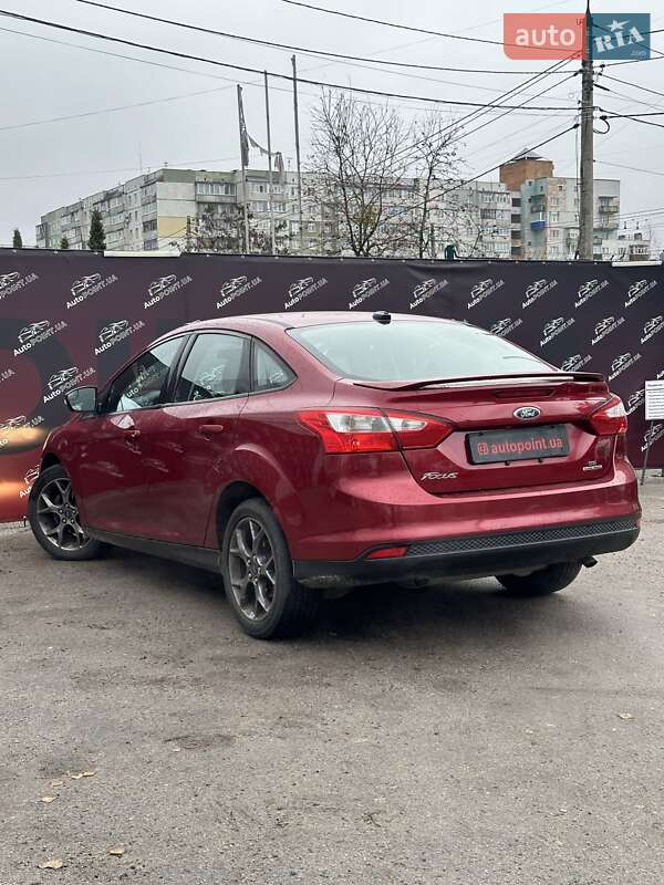 Седан Ford Focus 2014 в Сумах