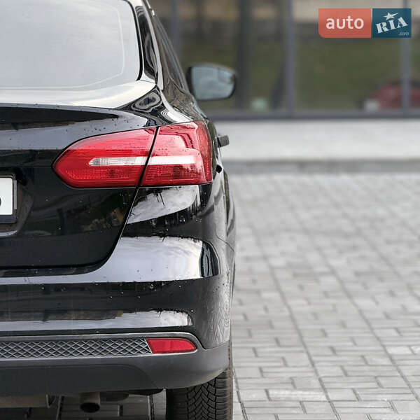 Седан Ford Focus 2016 в Днепре фото 8 Седан Ford Focus 2016 в Днепре