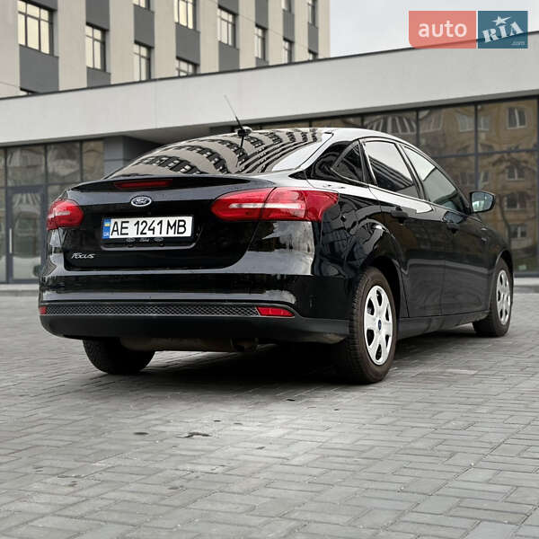 Седан Ford Focus 2016 в Днепре фото 10 Седан Ford Focus 2016 в Днепре
