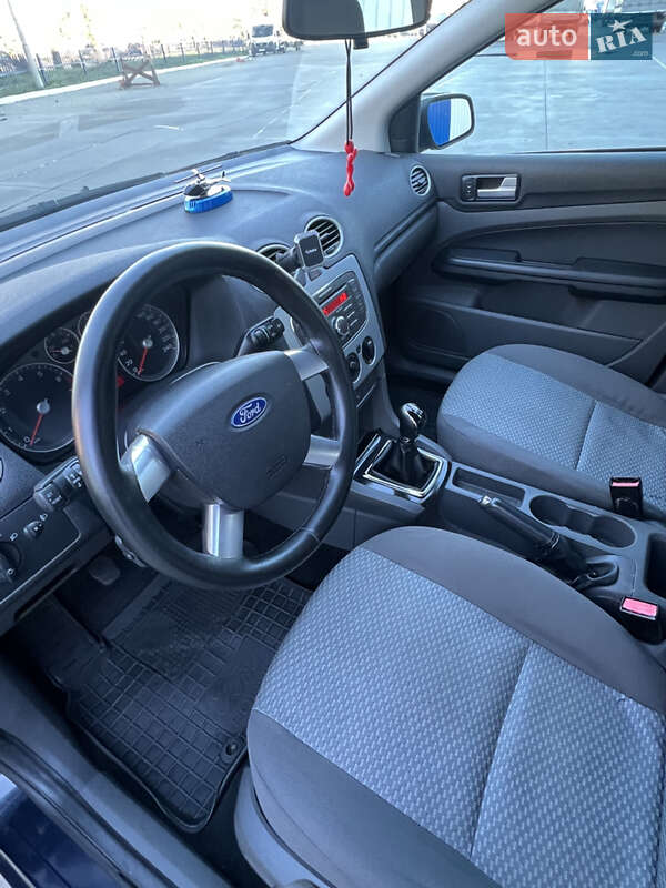 Хэтчбек Ford Focus 2007 в Одессе