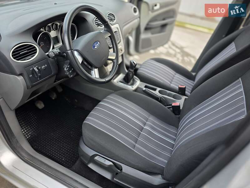Универсал Ford Focus 2010 в Бердичеве фото 34 Универсал Ford Focus 2010 в Бердичеве