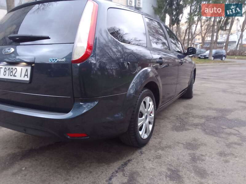 Універсал Ford Focus 2009 в Чернівцях