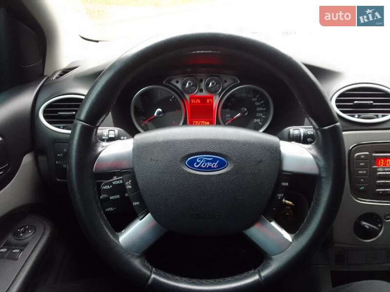 Універсал Ford Focus 2009 в Чернівцях