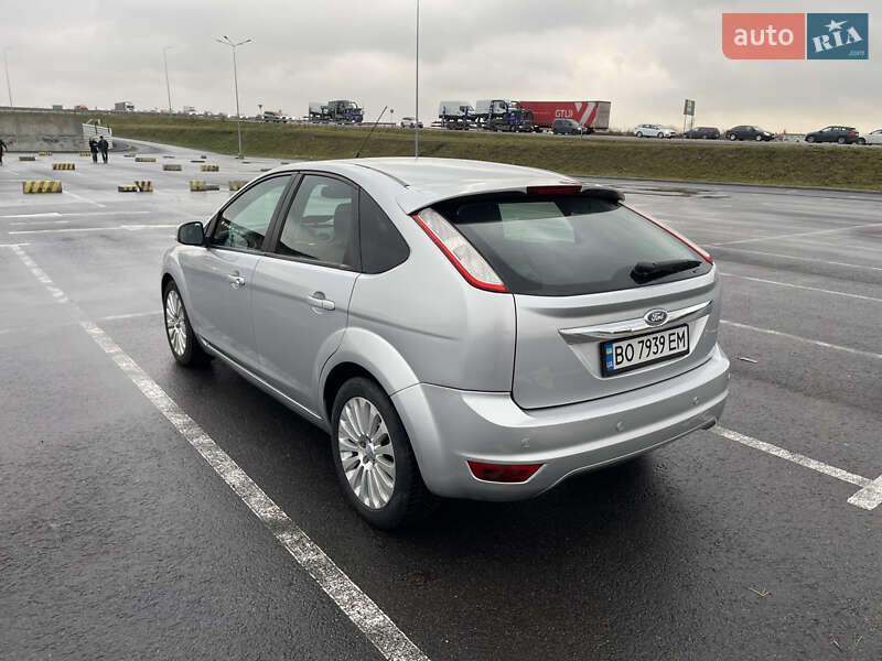 Хэтчбек Ford Focus 2009 в Львове