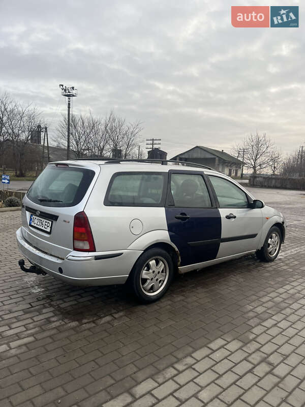 Универсал Ford Focus 2000 в Иваничах