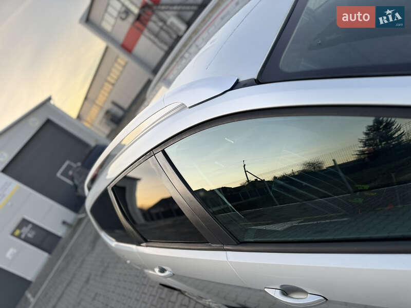 Универсал Ford Focus 2008 в Нововолынске