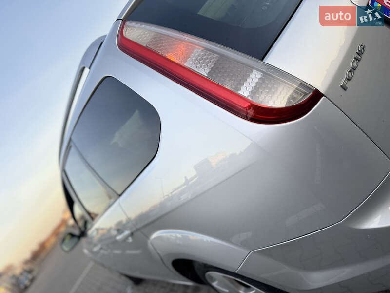 Универсал Ford Focus 2008 в Нововолынске