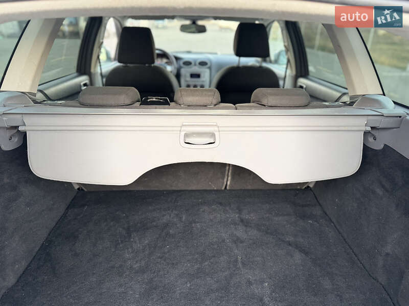 Универсал Ford Focus 2008 в Нововолынске