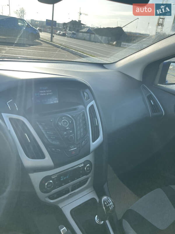 Хэтчбек Ford Focus 2014 в Луцке фото 11 Хэтчбек Ford Focus 2014 в Луцке