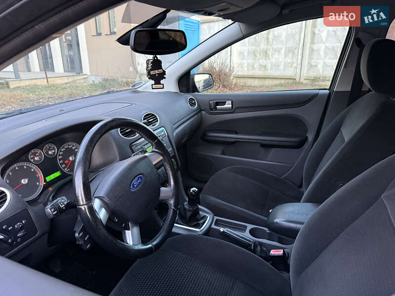 Универсал Ford Focus 2005 в Луцке фото 20 Универсал Ford Focus 2005 в Луцке