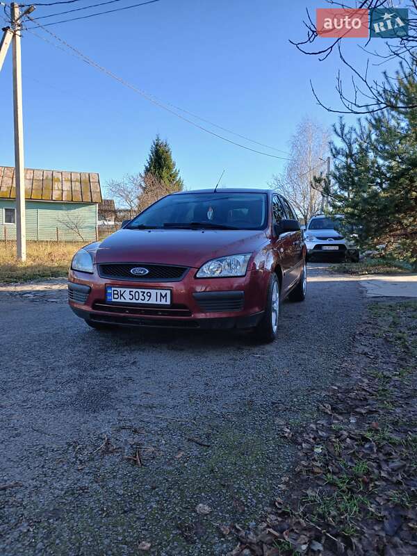 Универсал Ford Focus 2005 в Ровно фото 2 Универсал Ford Focus 2005 в Ровно