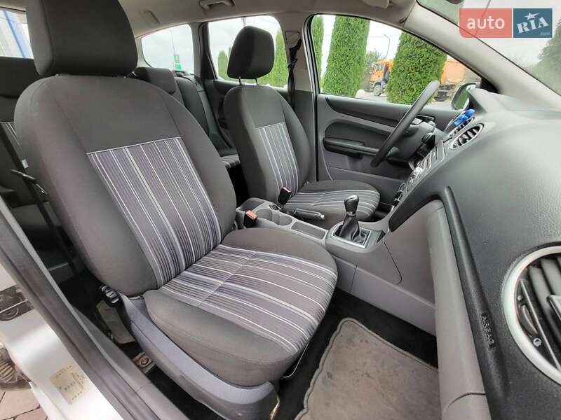 Универсал Ford Focus 2008 в Сарнах фото 20 Универсал Ford Focus 2008 в Сарнах