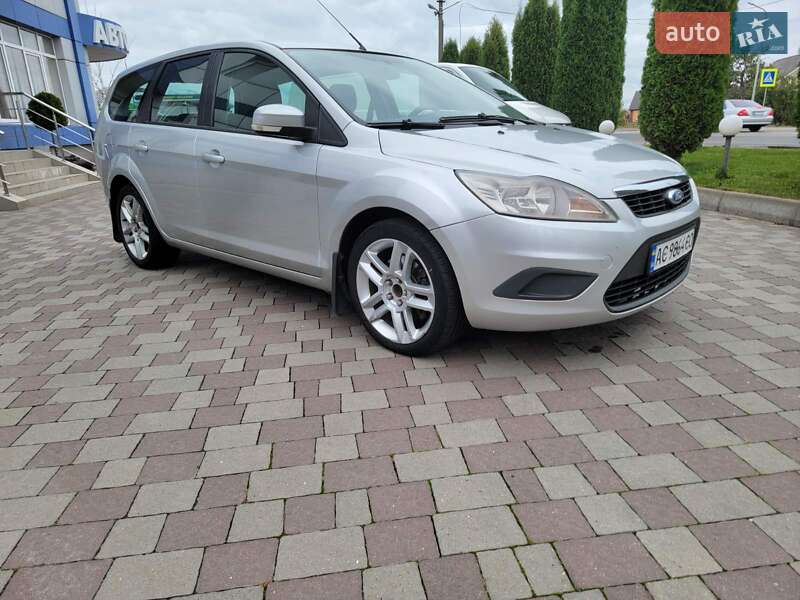 Универсал Ford Focus 2008 в Сарнах фото Универсал Ford Focus 2008 в Сарнах
