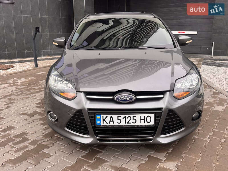 Хэтчбек Ford Focus 2014 в Киеве