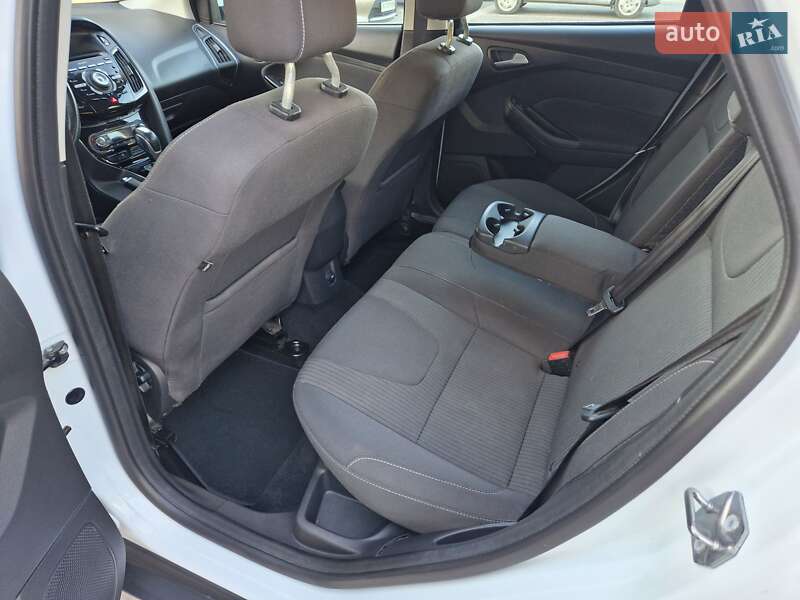 Хэтчбек Ford Focus 2014 в Ивано-Франковске