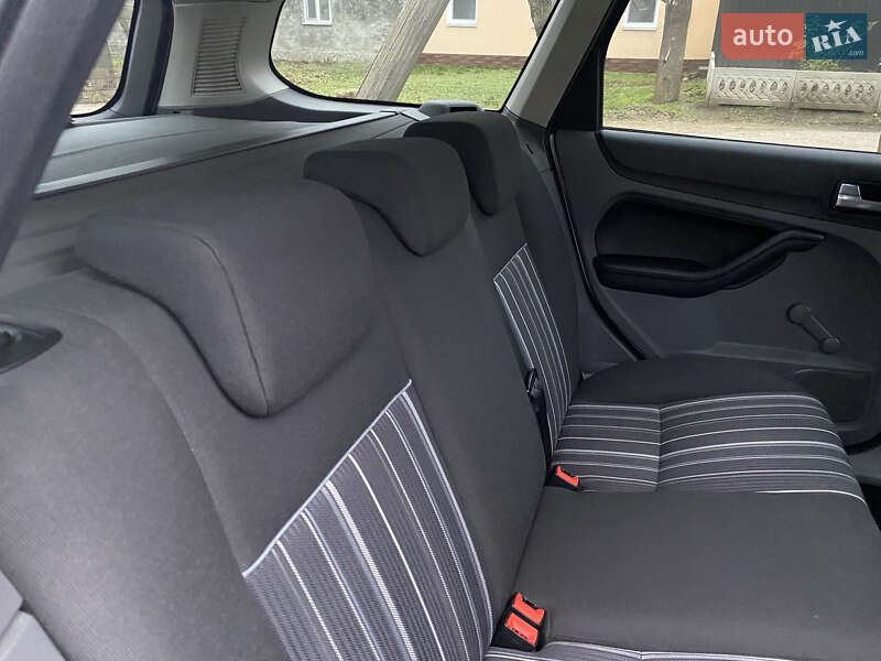 Универсал Ford Focus 2009 в Вознесенске