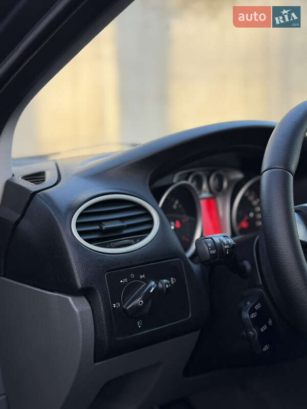 Универсал Ford Focus 2008 в Вишневце фото 19 Универсал Ford Focus 2008 в Вишневце