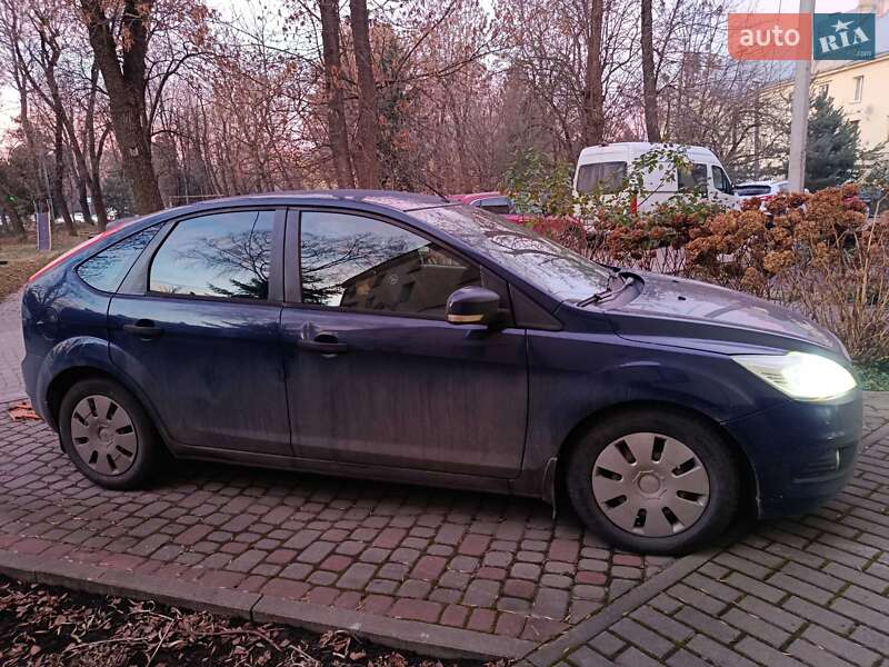 Хэтчбек Ford Focus 2011 в Львове